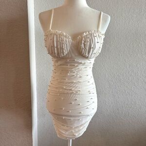 Windsor Fitted Pearl Mini Bodycon Dress Size‎ M Worn Once Like New B